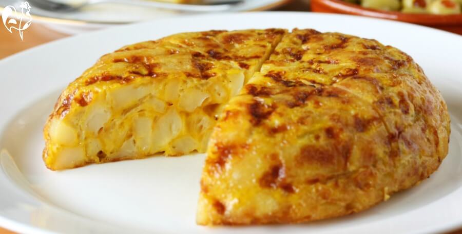 An authentic Spanish omelette or 'tortilla' recipe - quick, easy and